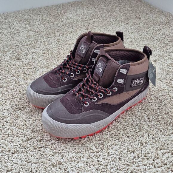 Vans MTE Half Cab Gore-Tex Shoes - Picture 1 of 5